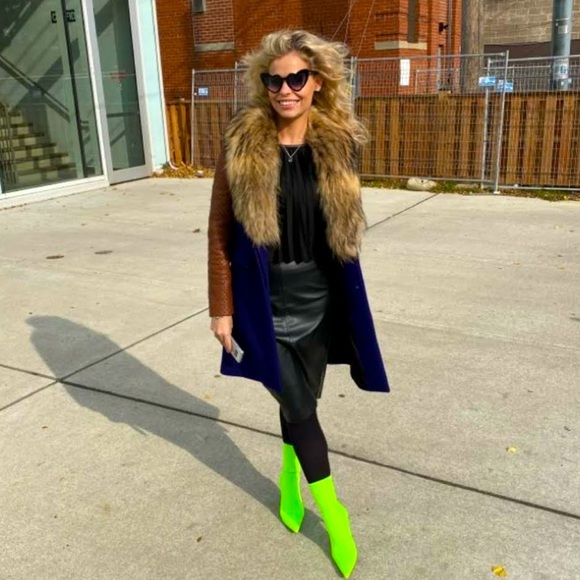 Meet your Posher, Ashallie - Picture 1 of 1